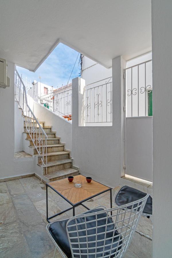 Mare Gaia Apartments Skiathos Town Exterior photo
